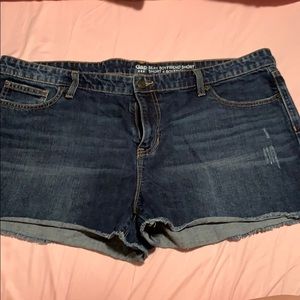 Boyfriend short